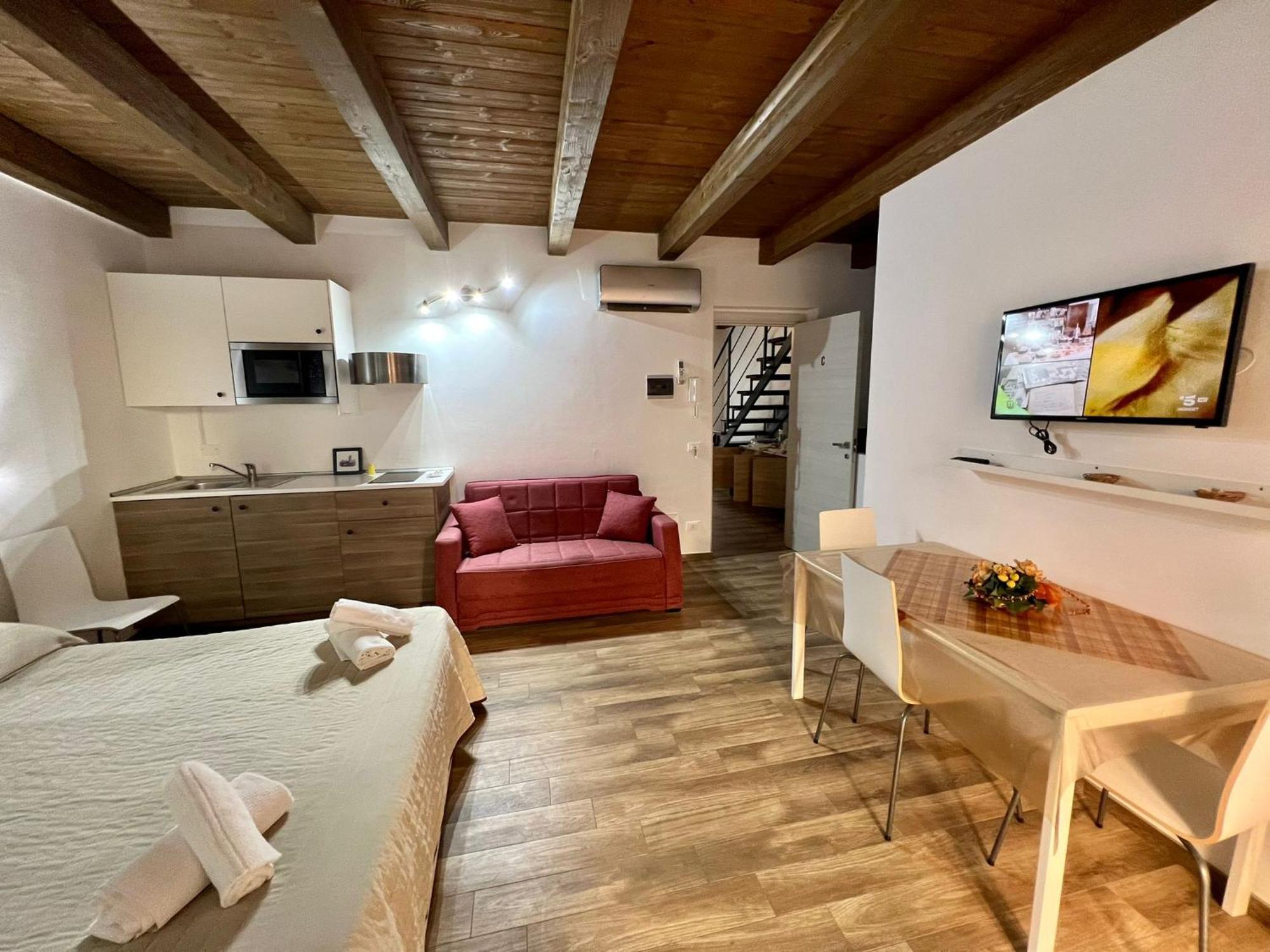 צ'פאלו 67 Rooms מראה חיצוני תמונה