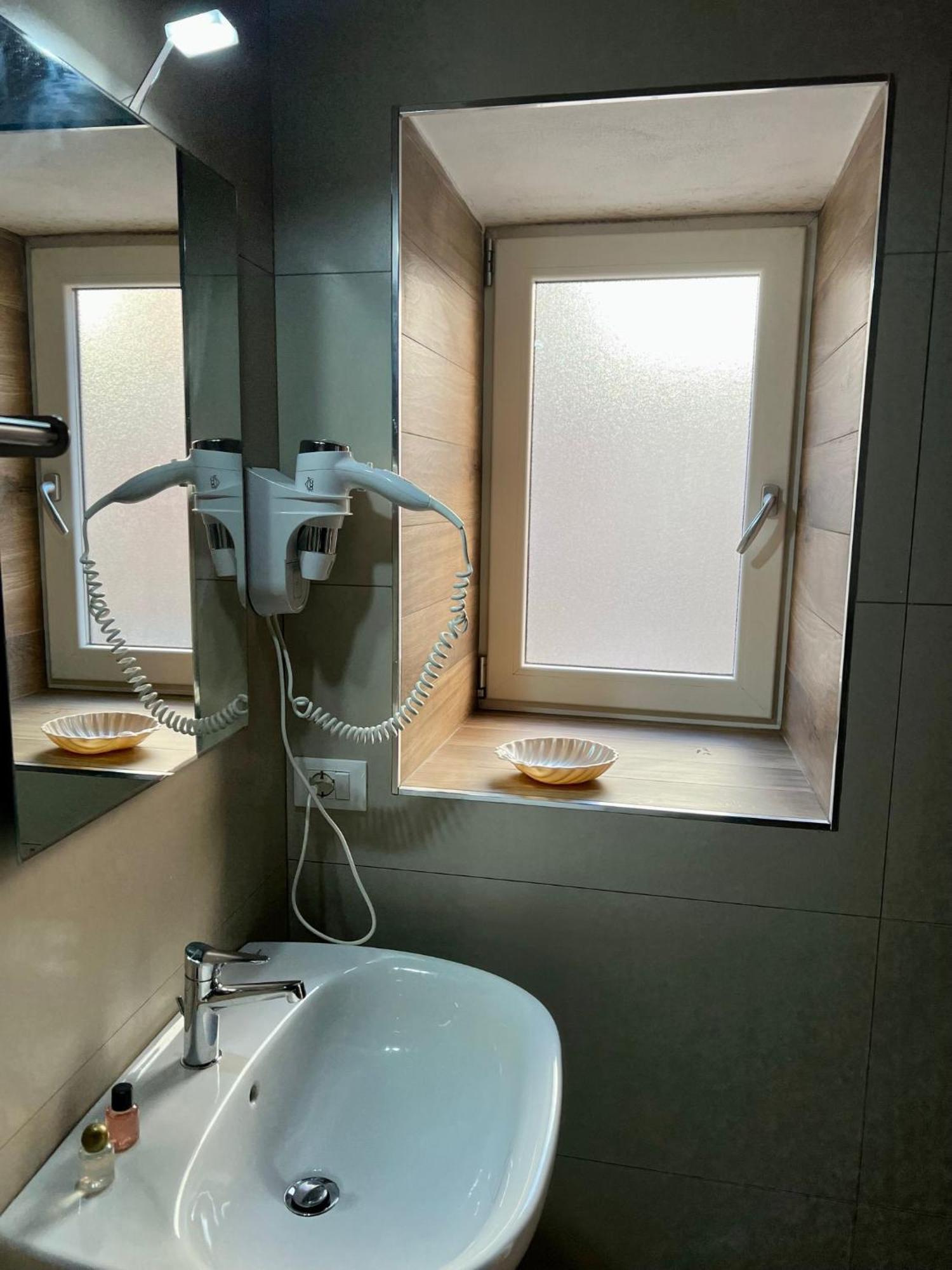 צ'פאלו 67 Rooms מראה חיצוני תמונה