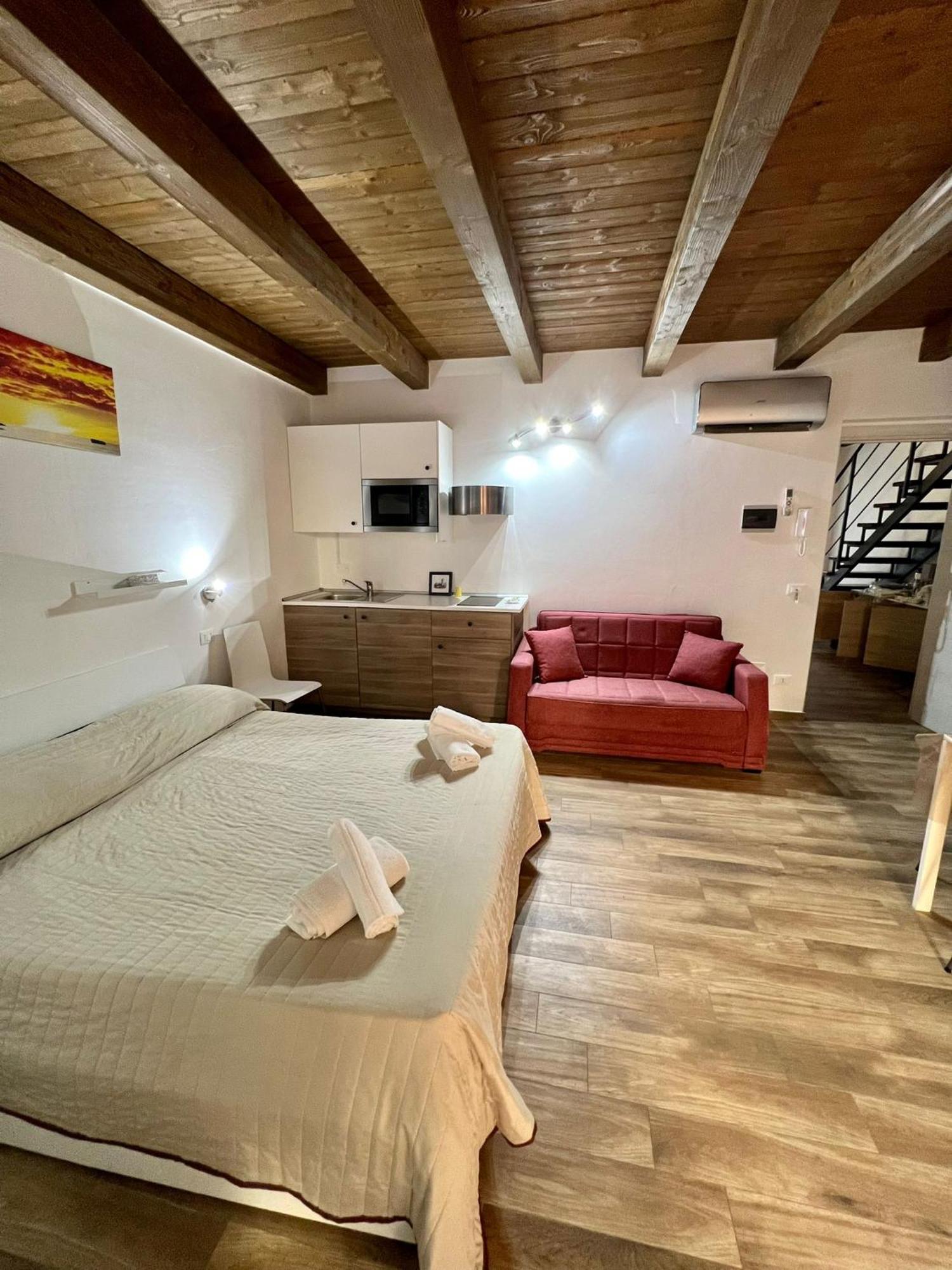 צ'פאלו 67 Rooms מראה חיצוני תמונה