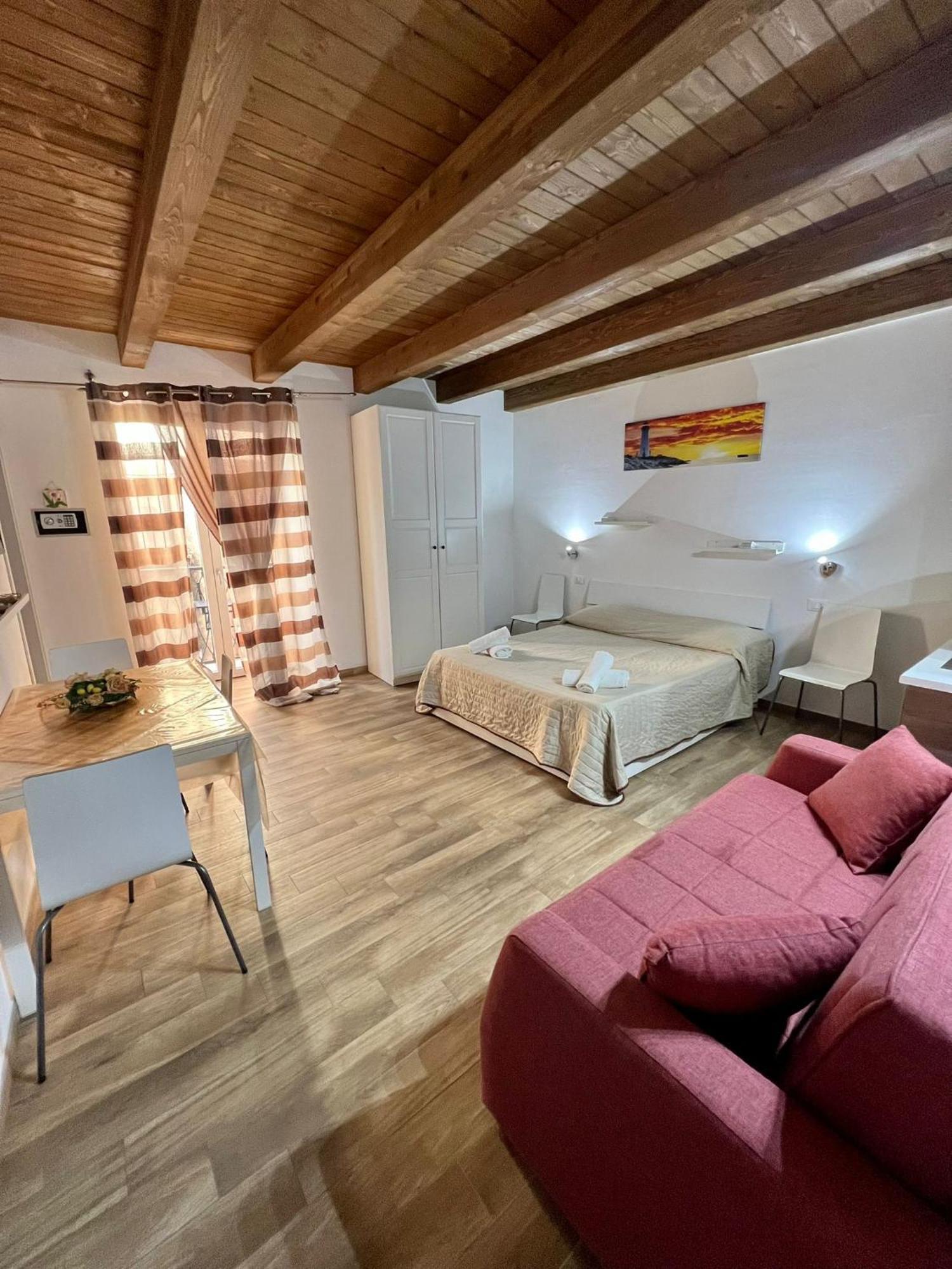 צ'פאלו 67 Rooms מראה חיצוני תמונה